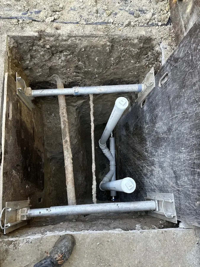 Experienced plumber completing Gas Line Repair work in Brentwood